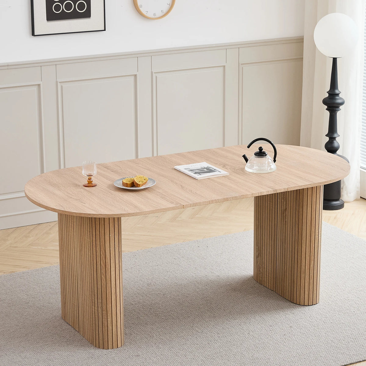 Table à manger ovale Ovalis 180 cm — bois massif teinte noyer – finition Light Brown