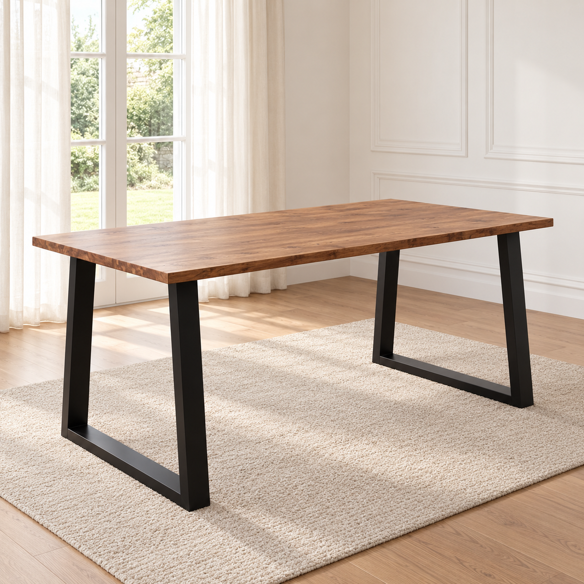 Table à manger acacia massif 180 cm – bord naturel — produit seul dans un intérieur de maison
