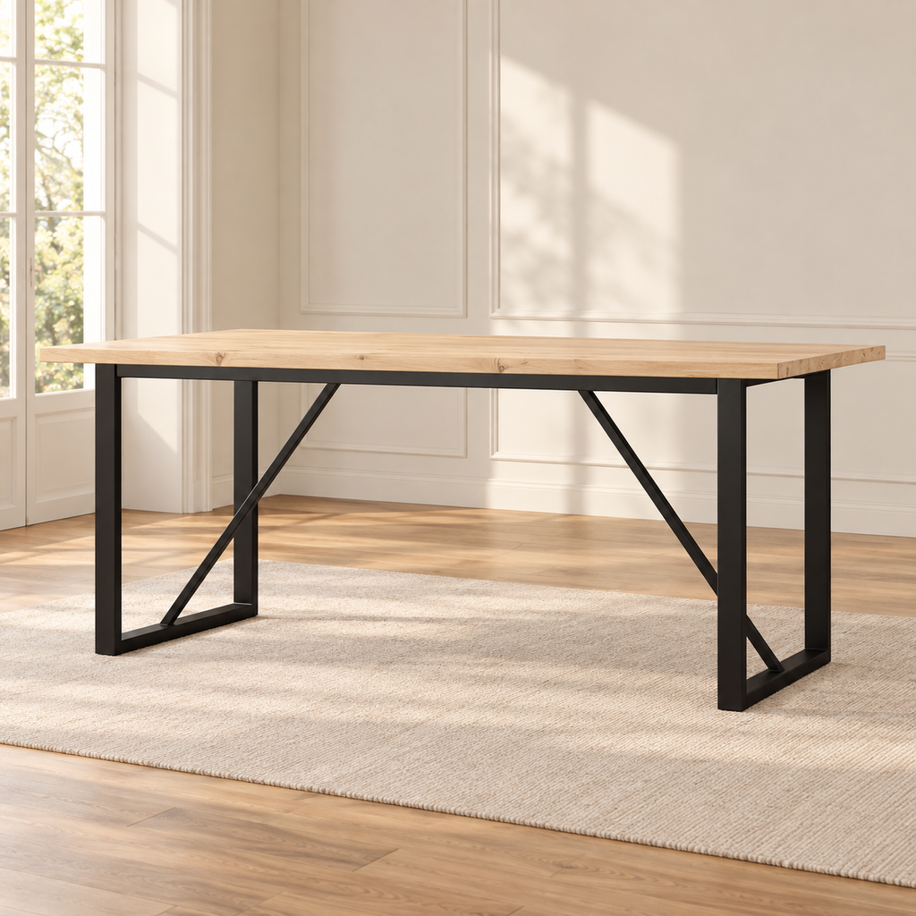 Table à manger industrielle en pin massif 180 cm – cadres métal noir — produit seul dans un intérieur de maison