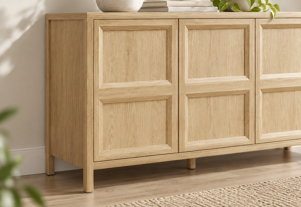 Détail des portes encadrées du buffet chêne clair 160 cm