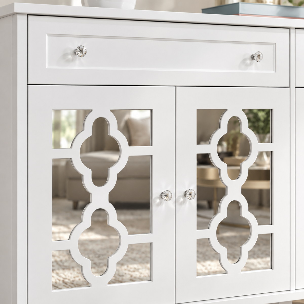Détail des façades miroir et boutons cristal du buffet blanc 140 cm