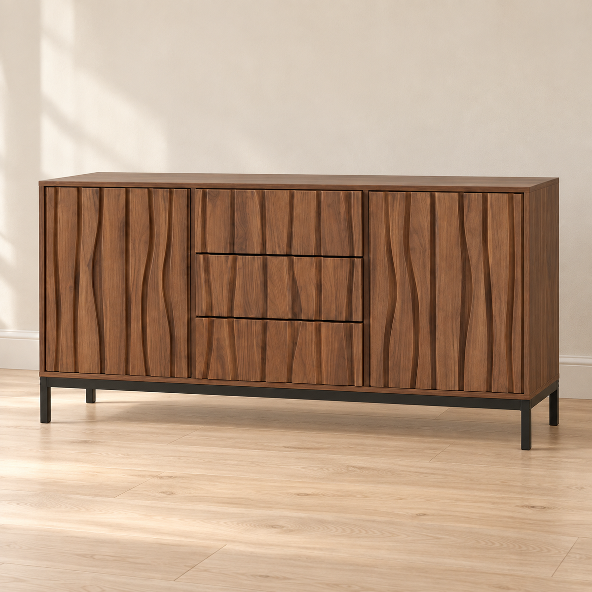 Buffet chêne foncé 150 cm – 2 portes, 3 tiroirs – vue principale dans un intérieur sobre