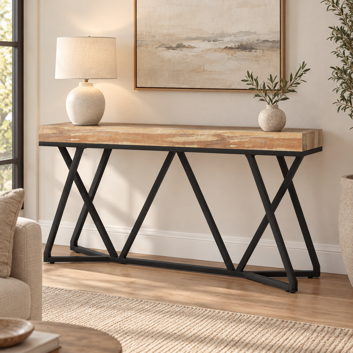 Console à croisillons noirs avec décoration minimaliste